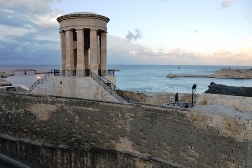 ���G������