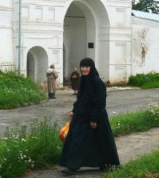 �X�[�Y�_���̒��̐l