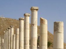 ���[�}��Վx��