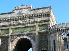 �C�X�^���u�[����w